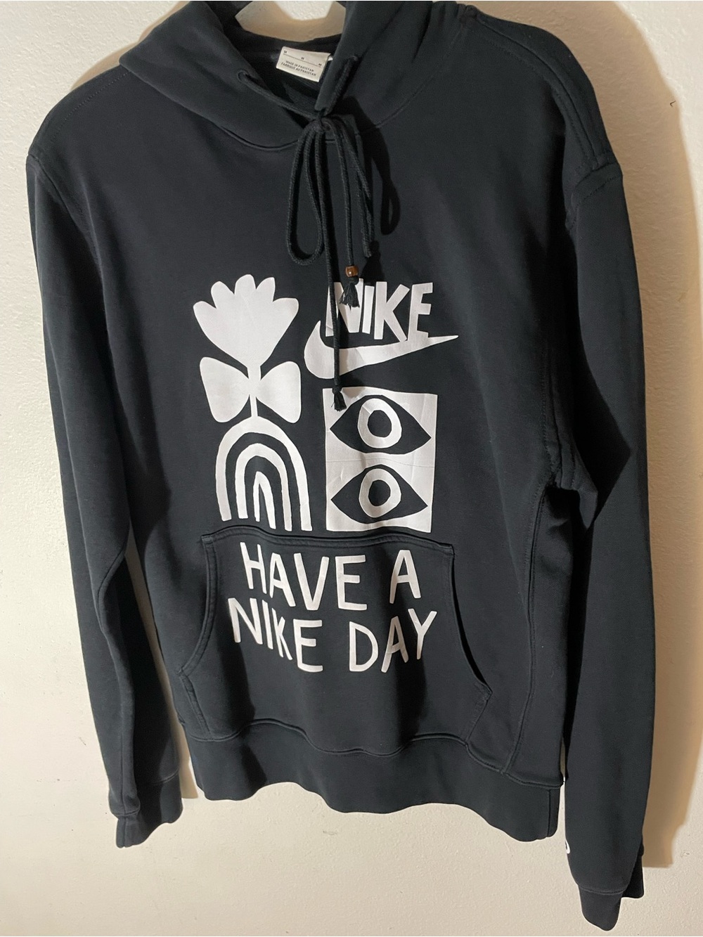 Nike Black Hoodie with White Graphic 'Have A Nike Day'